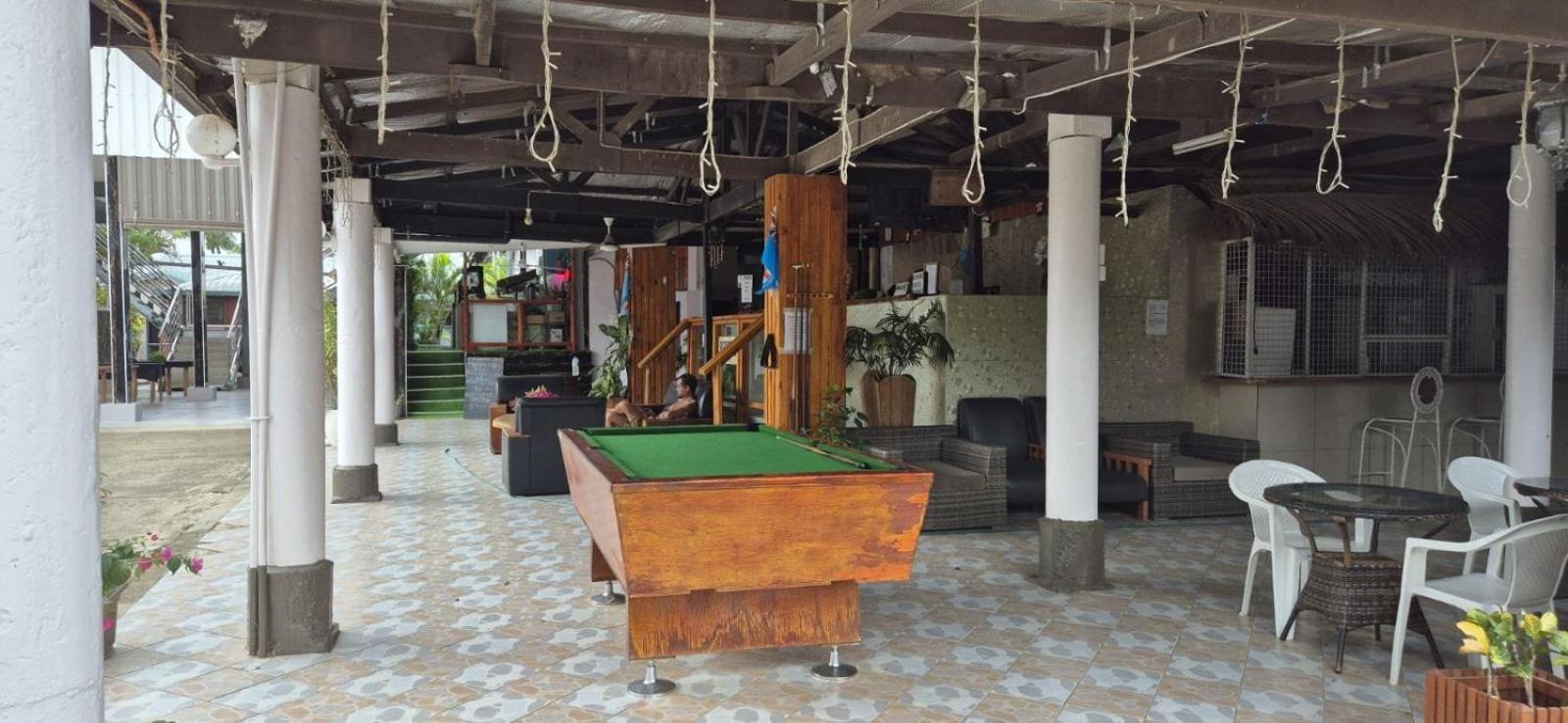 Bluelight Village Hotel Nadi Zewnętrze zdjęcie